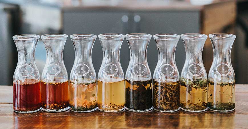 Types de thé : Découvrez toutes les variétés de thé, différences et propriétés