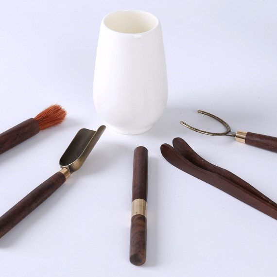 Tools for gong fu cha