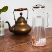 Glass carafe for cold brew 